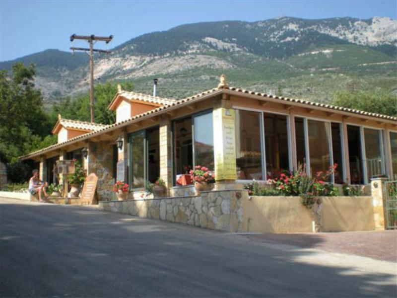 Liocharis Apartments Lourdata  Exterior foto